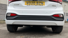 Hyundai i20 1.2 MPi Play 5dr Petrol Hatchback